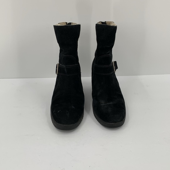UGG Gissella black suede wedge ankle boots shoe shearling lined leather women 8 - Picture 3 of 7